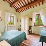 Beautiful In With Swimming Pool * Belforte allʼIsauro