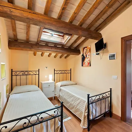 Villa Beautiful In Belforte Isauro With Swimming Pool Belforte allʼIsauro