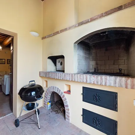 Beautiful In With Swimming Pool * Belforte allʼIsauro